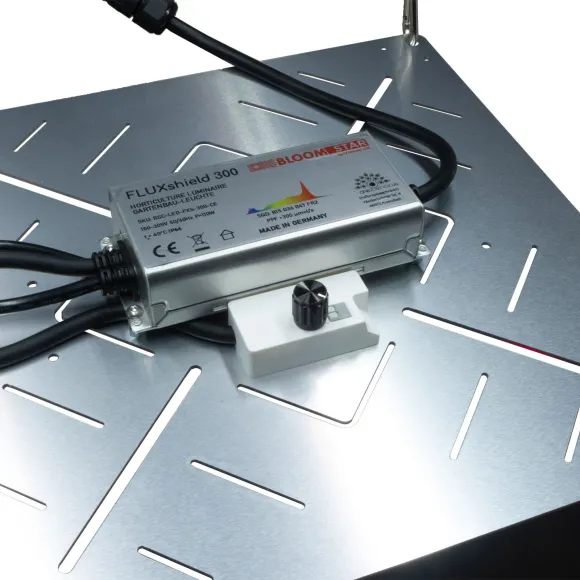 NEU - FLUXshield 300